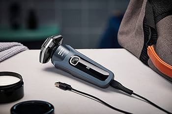 Philips Shaver S5882/66 本体と付属品 Amazon | 【肌にやさしい】フィリップス 電動シェーバー 5000